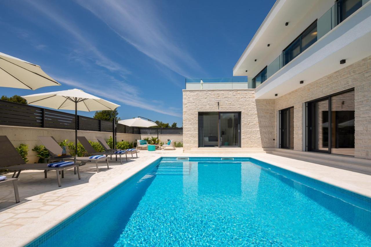 Villa Dm Vodice Zewnętrze zdjęcie
